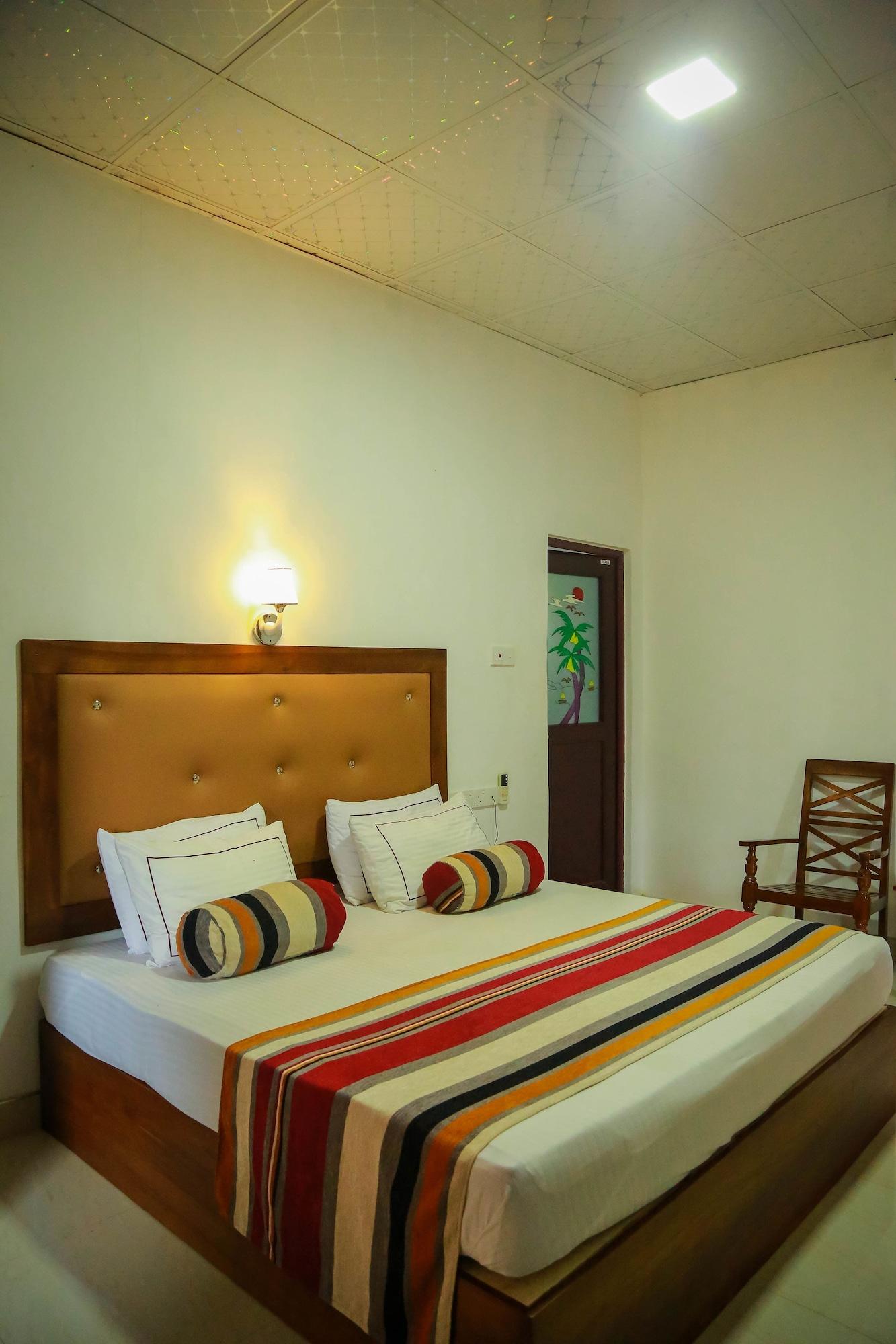 Hotel Moonstone Anuradhapura Esterno foto