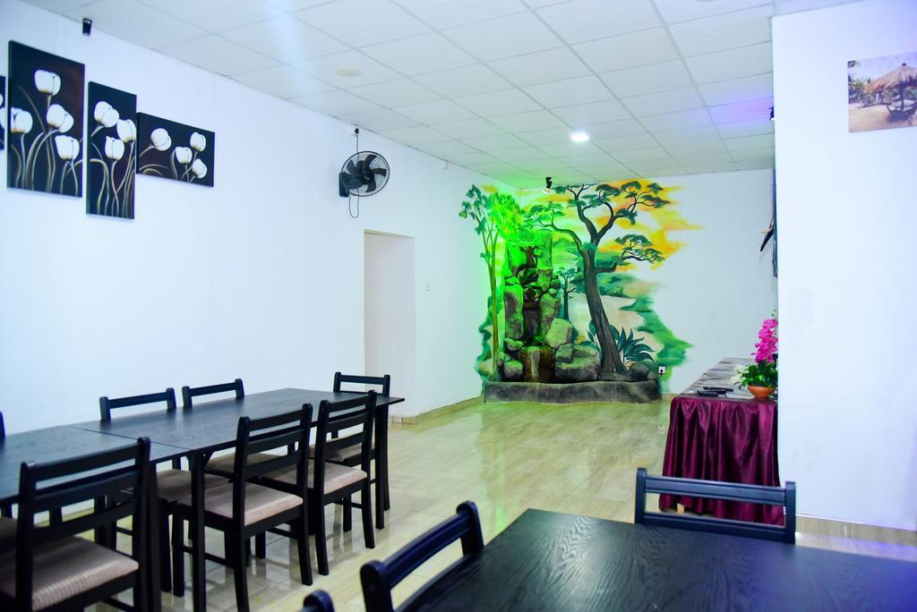 Hotel Moonstone Anuradhapura Esterno foto